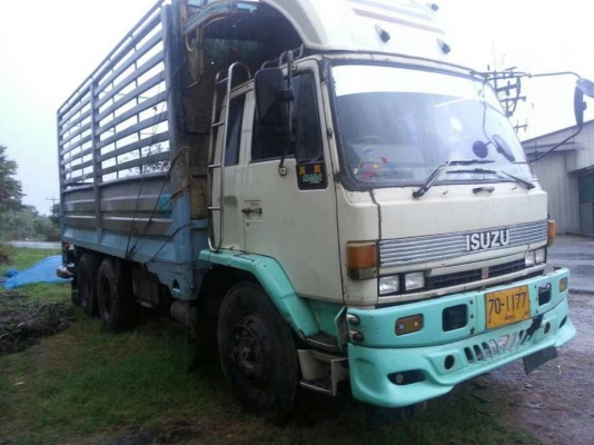 10ล้อเพลาเดียว 175แรง พร้อมใช้ เครื่องเดิม เกียร์เดิม...เล่มพร้อม