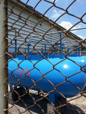 ขายถังก๊าซ LPG ขนาด 2000 ลิตรจำนวน 3 ลูกพร้อมหัวพ่นไฟใช้ก๊าซจำนวน 3 ชุดราคาชุดละ 70,000 บาท