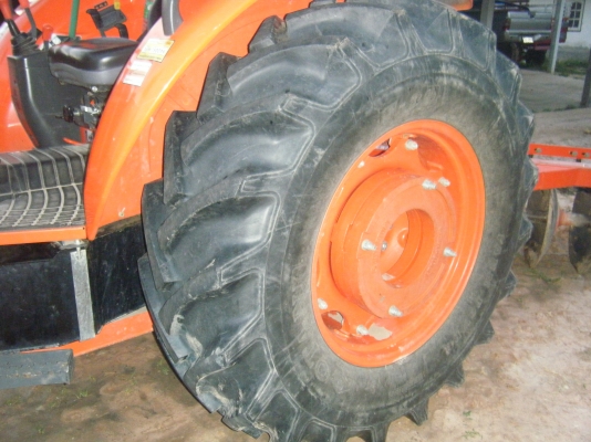 ขายดาวน์รถไถ M8540 ราคาถูกสภาพใหม่ ติดต่อเจ้าของโดยตรง เสี่ย เท่