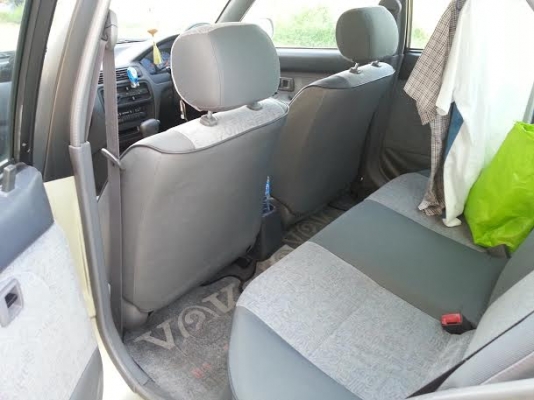 มือแรกป้ายแดงมา ขายเก๋งโซลูน่า 1.5 E หยดน้ำ เกียร์ออโต้ ปี 2002