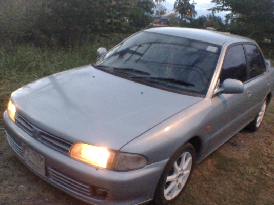 CB4 แท้เครื่อง4G92เดิมๆ 1.6น้ำมัน+แก๊สแล้ว ขับมันเครื่องแน่นช่วงล่างดีมากเลี้ยวไม่ดัง