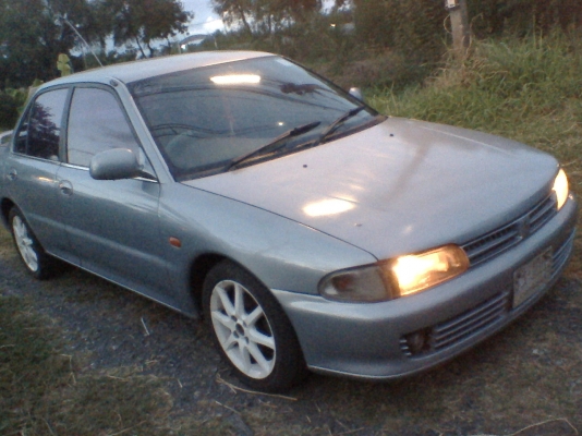 CB4 แท้เครื่อง4G92เดิมๆ 1.6น้ำมัน+แก๊สแล้ว ขับมันเครื่องแน่นช่วงล่างดีมากเลี้ยวไม่ดัง