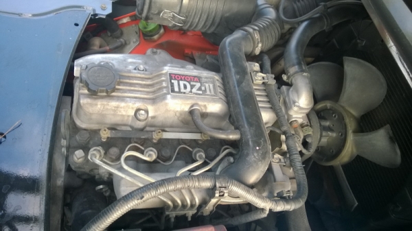 รถยกโตโยต้ารุ่น 8 น้ำหนักยก 2.5 ตัน เสาสูง 4.75 เมตร เครื่องดีเซล เกียร์ออโต้ แผงงาสไลด์