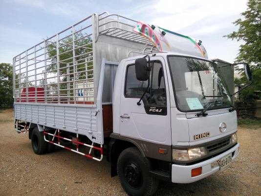 6 ล้อกลาง  HINO  *สมอเงิน*  FC4J 140 แรงม้า *ยาว 5.50 ม.* รถสวยจริง_สภาพพร้อมใช้งาน *รถห้างแท้* มีเล่มพร้อมโอน