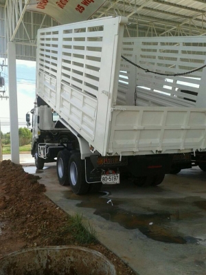 ขายรถ 10 ล้อดั้ม ISUZU  FVM240