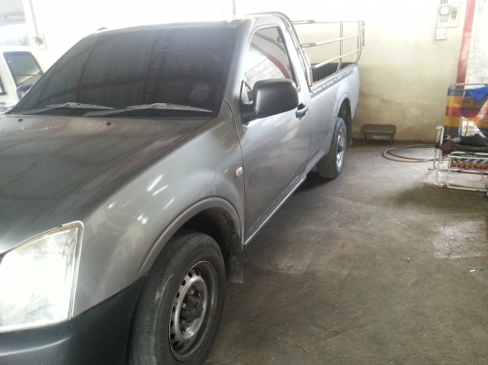ISUZU D-MAX 2.5 TURBO