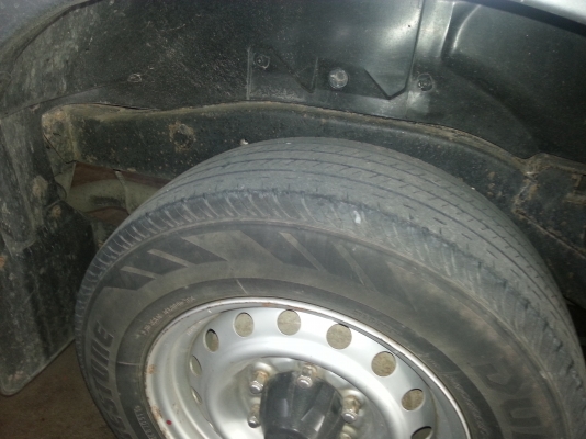 ISUZU D-MAX 2.5 TURBO