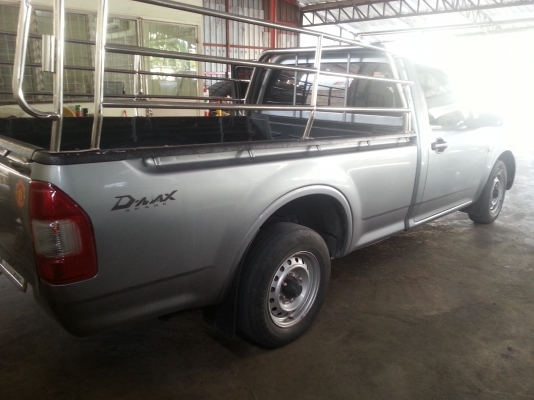 ISUZU D-MAX 2.5 TURBO