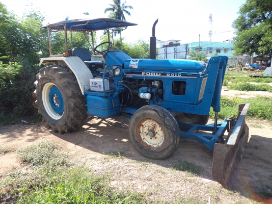 ขายถูกๆรถไถสภาพดีอุปกรครบพร้อมใช้งาน