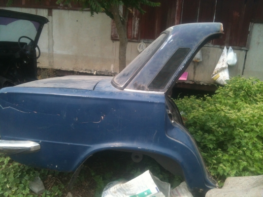 ขายหัวท้ายรถตัดทำโซฟา สั่งได้ ราคากันเองครับ