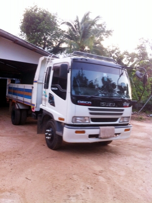 ขาย ISUZU รุ่น 6HH1.  6 ล้อดั้ม  210 แรงม้า.  ปี 53 สนใจติดต่อ ลุงน้อย สุรินทร์ 082-369-9344