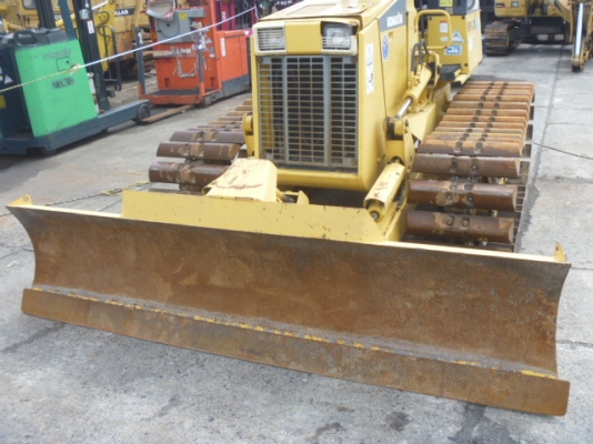 ขายด่วน รถแทรคเตอร์ตีนตะขาบ D20P-7E  เครื่องดำ 1400  ชั่วโมง  ประหยัดน้ำมันสุดๆๆ  ขับนิ่มสบายสวยมาก ๆๆ