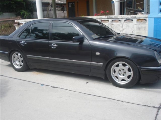 ขาย เบ๊นส์ w 210 นิวอาย