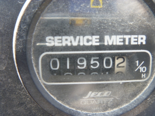 ขายด่วนรถแทรคเตอร์ตีนตะขาบ Komatsu D20PL-6  นำเข้าจากญี่ปุ่นภาพสวย พร้อมใช้งาน