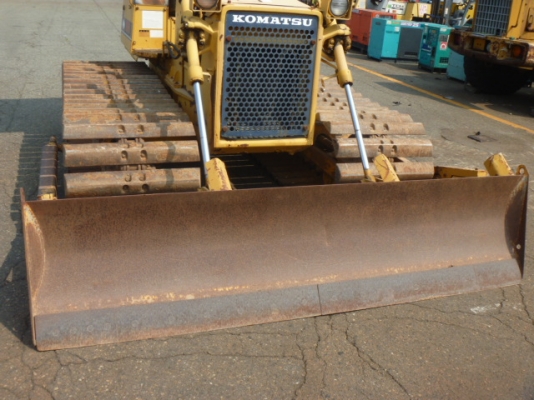 ขายด่วนรถแทรคเตอร์ตีนตะขาบ Komatsu D20PL-6  นำเข้าจากญี่ปุ่นภาพสวย พร้อมใช้งาน
