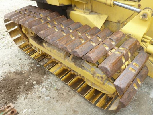 ขายด่วน Komatsu D20P-5  ใบมีดสไล์  6  ทิศทาง  นำเข้าจากญี่ปุ่น  สภาพดีมาก