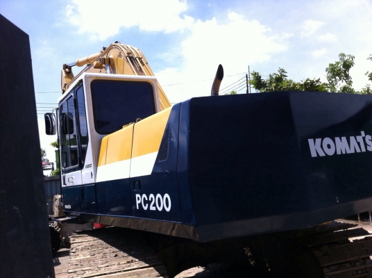 ขายรถแบ็คโฮ KOMATSU 200-5