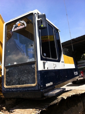 ขายรถแบ็คโฮ KOMATSU 200-5