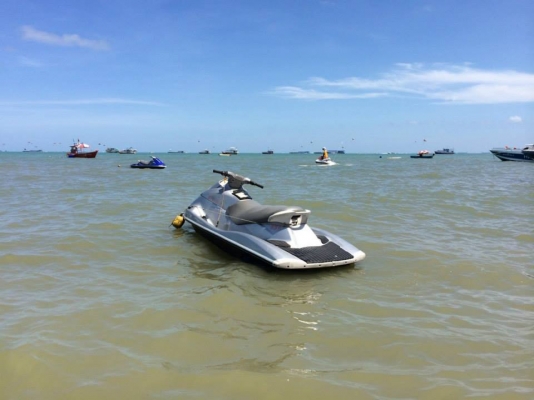 เจ็ทสกียี่ห้อ Yamaha vx1100 สนใจติดต่อ 090-268-2228 เจ็ทสกียี่ห้อ Yamaha vx1100 สนใจติดต่อ 090-268-2228