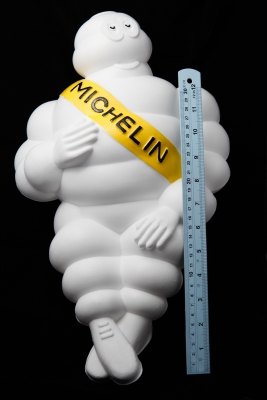 ขาย ตุ๊กตา Bibendum Michelin man ขนาด 17&quot; ครับ มีตัวเดียว