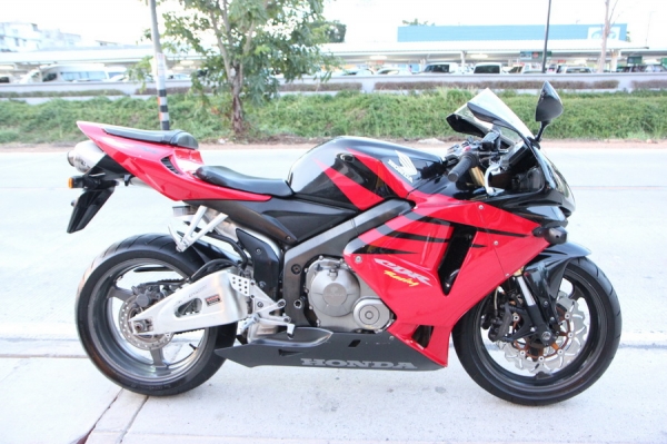 ขายHONDA CBR600RR ปี2006 ท่อแต่งอคา อินวอยล์พร้อมสรรพสามิต