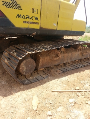 ขายรถแบคโฮ รถสภาพสวย KOBELCO sk200-3 (Mark 3) (เอกสารใบชื้อขาย / เจ้าของขายเอง)