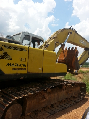 ขายรถแบคโฮ รถสภาพสวย KOBELCO sk200-3 (Mark 3) (เอกสารใบชื้อขาย / เจ้าของขายเอง)