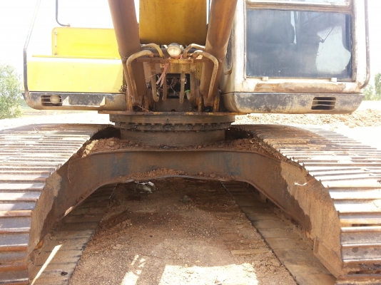 ขายรถแบคโฮ รถสภาพสวย KOBELCO sk200-3 (Mark 3) (เอกสารใบชื้อขาย / เจ้าของขายเอง)