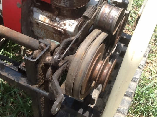 รถบรรทุกหรือแปลงเป็นเครื่องสูบน้ำ/ปั่นไฟ