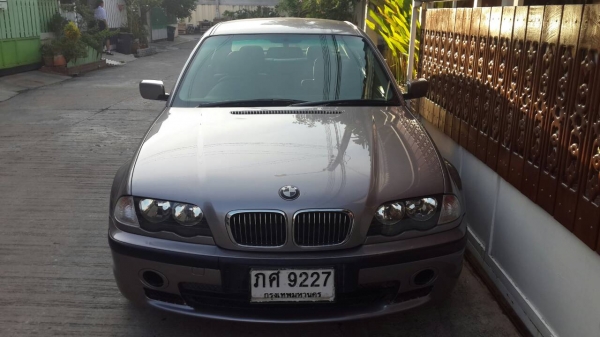 BMW 323i SE ปี 2001 Full Option