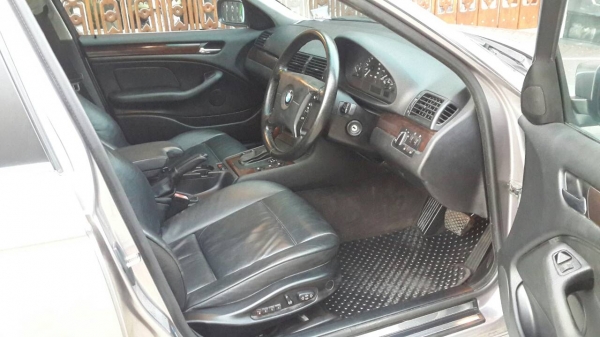 BMW 323i SE ปี 2001 Full Option
