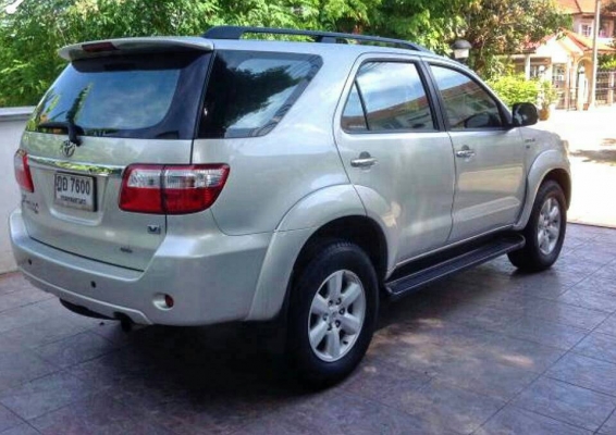Fortuner 3.0 V 2010 4WD Auto ตัว Top Full option