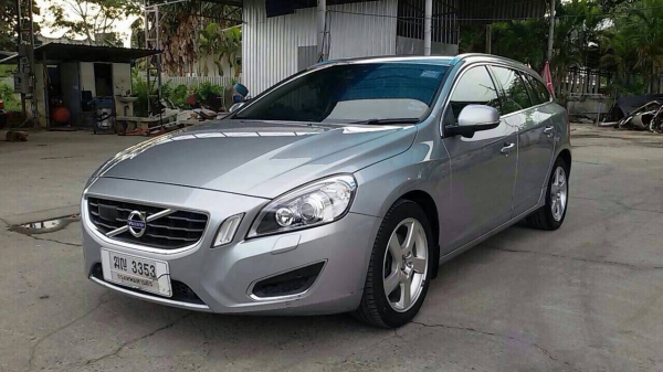 Volvo V60 1.6 cc. ปี 2012