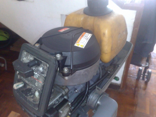 เครื่องเรือ เอ้าท์บอร์ด ยามาฮา 3 แรง รุ่นหางยาว สภาพ 85\%