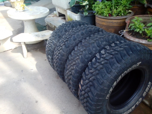 ขายยางMud  265/75/16 ปี 13 สวยๆครับ