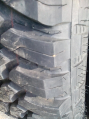 ขายยางMud  265/75/16 ปี 13 สวยๆครับ