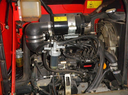 รถขุดเล็ก Yanmar B25V สนใจโทร 083 081 2889 ฟ้า