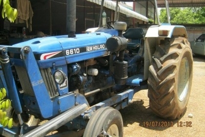 ขายรถไถFORD6610ด่วนๆเสื้อลาย