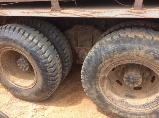 ขายHINO F18แท้( 2เพลาดั๊ม เครื่อง180แรง) ยางใหม่10เส้น เครื่องดี ครัทซีดี หัวมีผุบ้างเดิมๆตามสภาพ ภาษีไม่ขาด ขาย 670,000 บาท