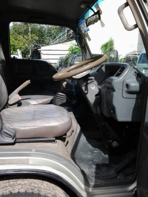 ขาย รถบบรทุก 4 ล้อ ISUZU NKR ELF