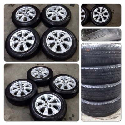 ขายล้อแม็กซ์ 15 New Honda Jazz + ยางปี13 ราคา 8,500 บ. ถูกที่สุดดดด