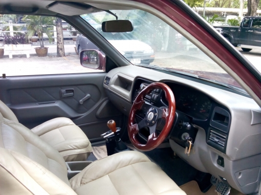 ขาย ISUZU 2.8 SX SPACECAB TURBO โฉม DRAGON ปี 97 พร้อมใช้ พร้อมโอน