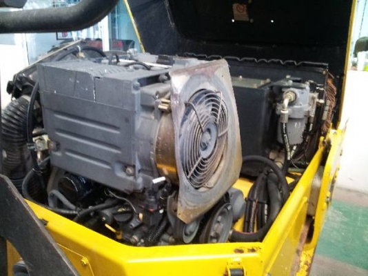 รถบด ล้อเหล็ก 2.7 ตัน: Bomag BW100AD-3  รถนอก นำเข้า by kung0813062283