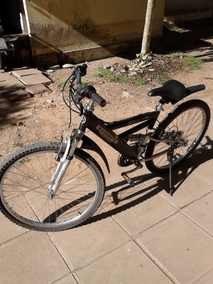 ขายจักรยาน ของนอกจากญี่ปุ่น โช๊ดหน้า โช๊คกลาง มี 1 คัน TEL.081-427-3941