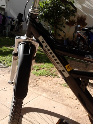 ขายจักรยาน ของนอกจากญี่ปุ่น โช๊ดหน้า โช๊คกลาง มี 1 คัน TEL.081-427-3941