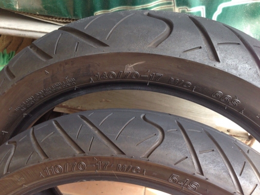 ขายยางเดิมติดรถCBR250 วิ่งแค่2000โลครับ