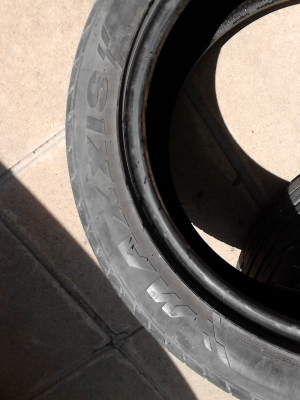 215/50R17 MAXXIS VICTRAI-PRO  มี 2 เส้น  TEL.081-427-3941