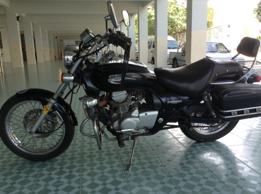 ขายรถ KAWASAKI. บอส 175 CC สตาร์ทมือ เครื่องติดดีมีเล่มทะเบียน มุดโอนต่อภาษีแล้ว