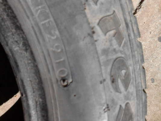 ขอบ 14 หายาก 175/65R14 FIRESTONE TZ700 มี 2 เส้น TEL.081-427-3941 ขอบ 14 หายาก 175/65R14 FIRESTONE TZ700 มี 2 เส้น TEL.081-427-3941