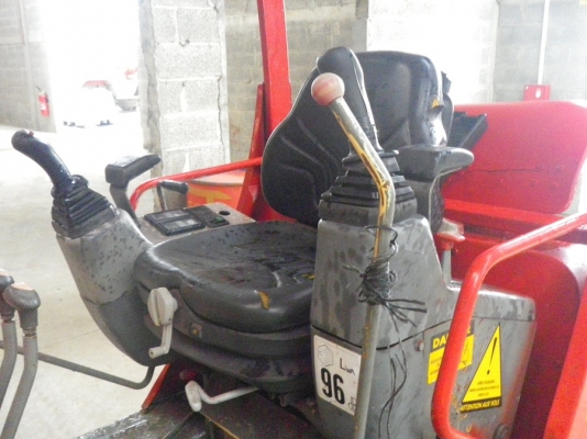 Yanmar B15-3 สนใจโทร 083 081 2889 ฟ้า